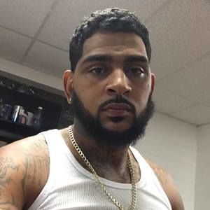 Meet your Posher, Lucky